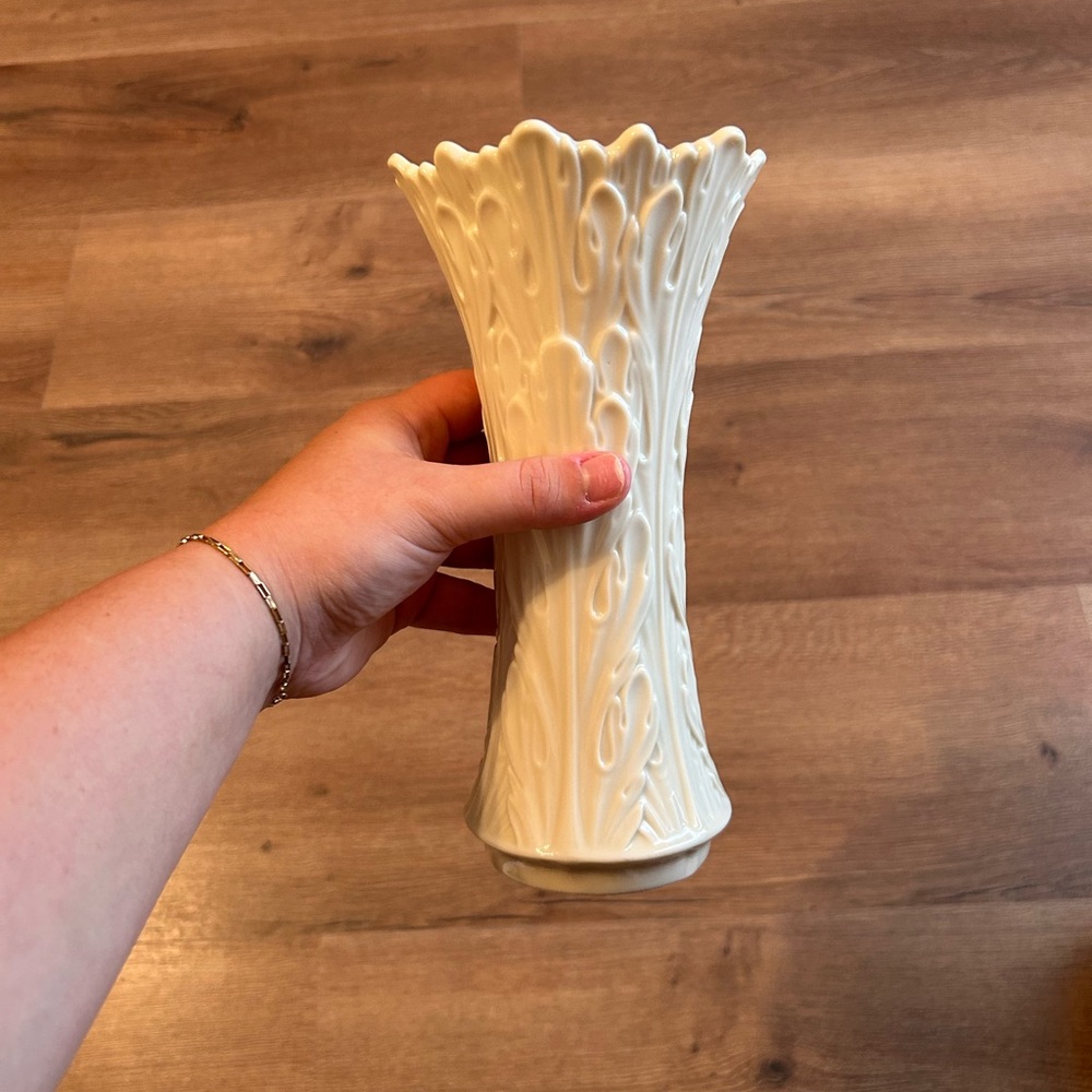 Lenox Cream Textured Accent Vase